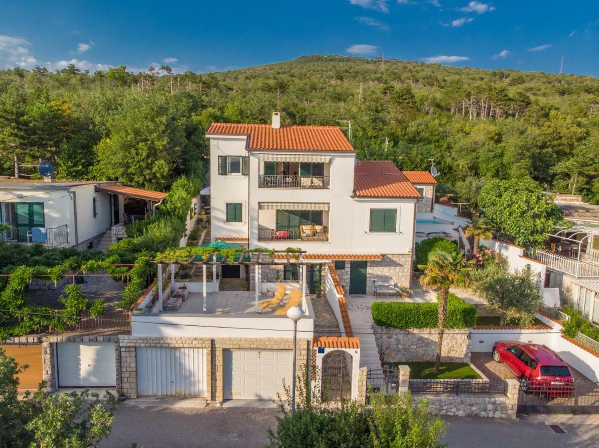 Villa Nika Selce Eksteriør billede